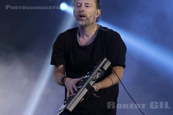 RADIOHEAD - 2017-07-02 - ARRAS - La Citadelle - Main Stage - Thomas Edward Yorke